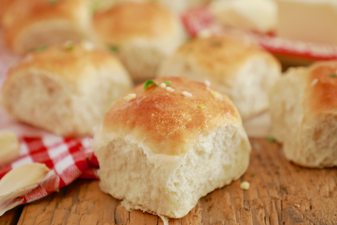 1-Hour Dinner Rolls